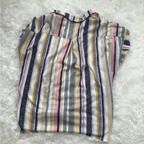 EUC Eden and Olivia Striped Pastel Button Down Tie Front Top M - Picture 5 of 5